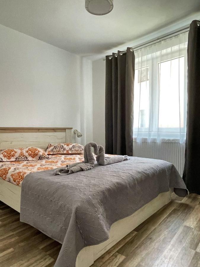 La Mary In Old Town Apartment Sibiu Exterior photo
